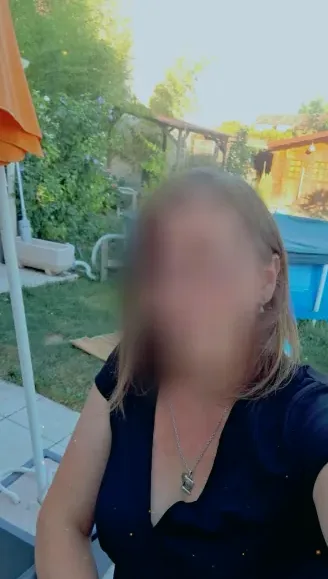 Chaima, 37