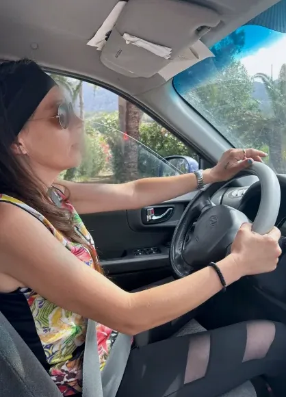 Cynthia, 39