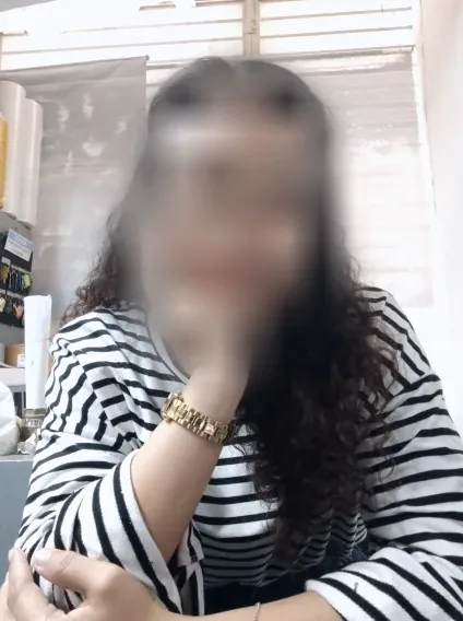 Isabella, 31