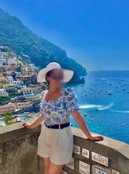 Laura, 20