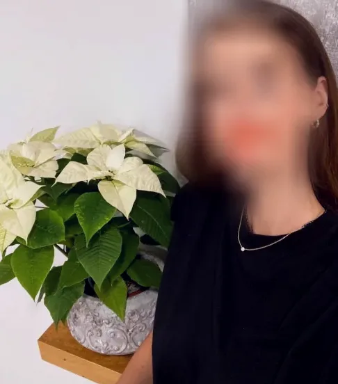 Leyla, 37