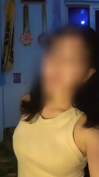 Lynn, 22