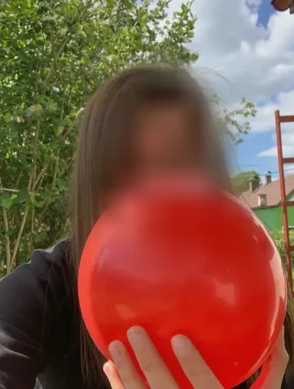Naima, 28