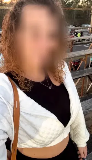 Nina, 30