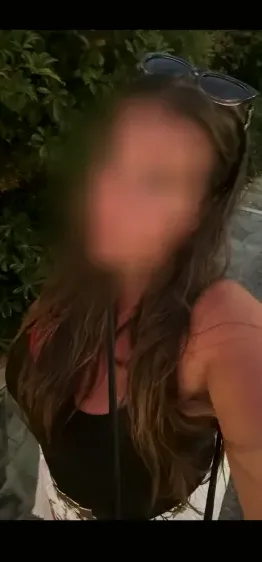 Zainab, 31